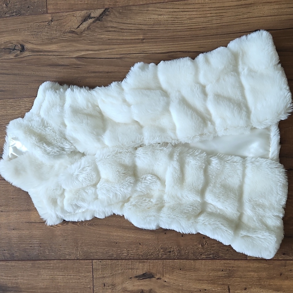 White House Black Market Vest